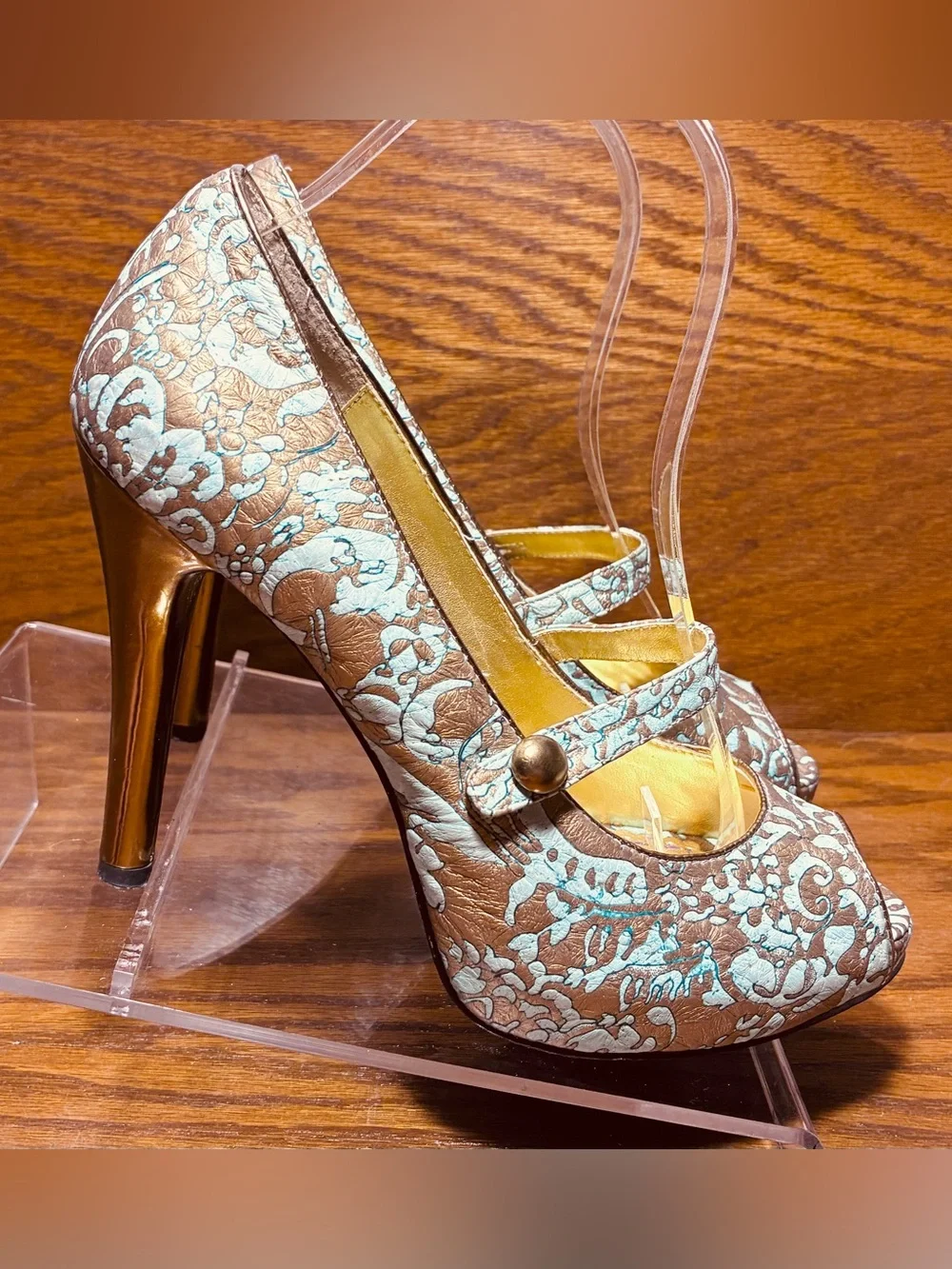 Y2K Vintage Hale Bob Embossed Leather Mary Jane Platform Heels Aqua Bronze Sz 8